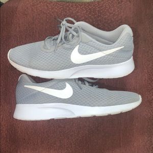 Nike tennis shoes